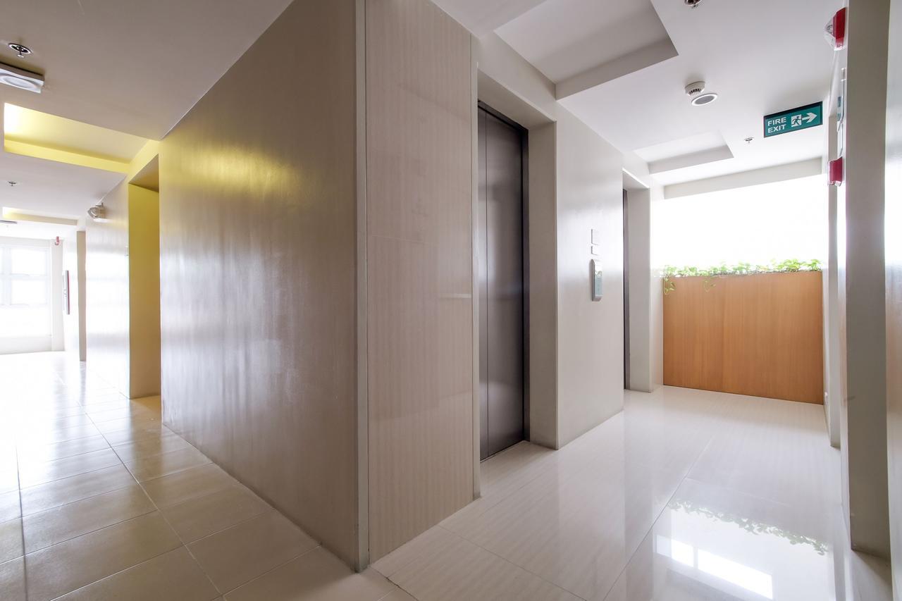 Zen Rooms Bangkal Makati Makati City Exterior foto